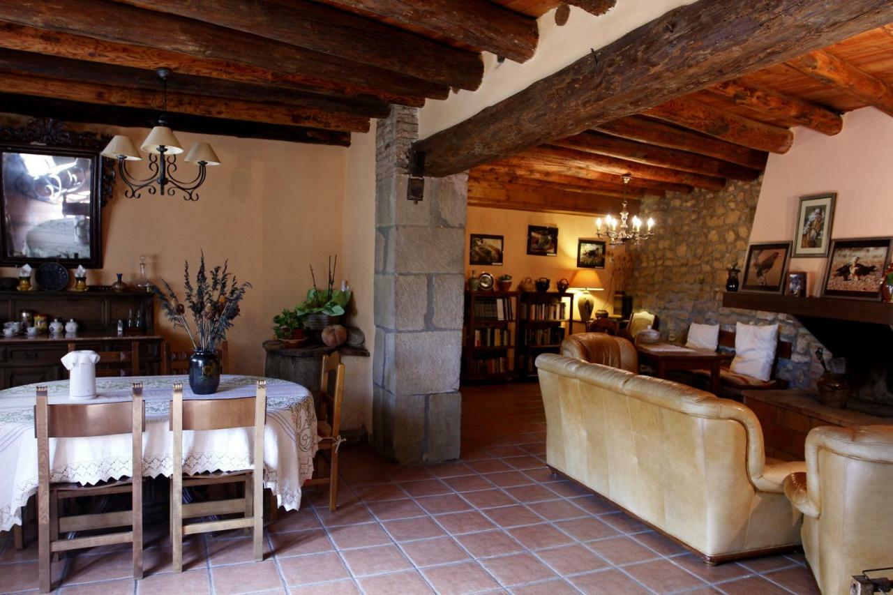 Casa Oliban ξενώνας Arbaniés Εξωτερικό φωτογραφία
