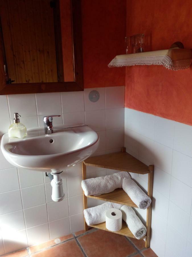 Casa Oliban ξενώνας Arbaniés Εξωτερικό φωτογραφία